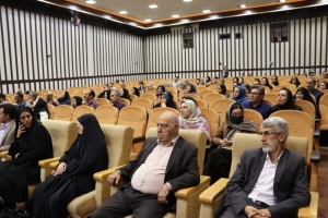 تصویر برگزاری شب شعر فرهنگیان در استان البرز