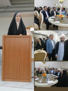 تصویر بزرگداشت هفته ی معلم با حضور۵۰۰ معلم بانو در شهرستان چهارباغ