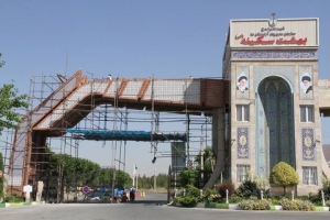 تصویر بازسازی سر درب ورودی بهشت سکینه (س) کرج