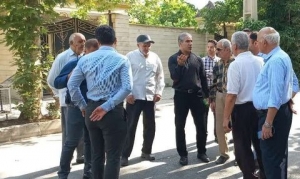 تصویر دیدار سرپرست منطقه ۹ کرج با اهالی شهرک نهال وبذر