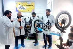 تصویر بازدید مدیر عامل شرکت بهینه سازی مصرف سوخت از منطقه ویژه اقتصادی و فرودگاه بین المللی پیام