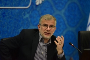 تصویر لبرز معین ایلام در پشتیبانی از زائران اجتماع اربعین است