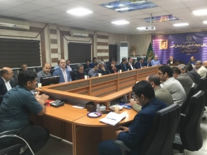 تصویر مسائل زیرساختی گلخانه داران استان در نشستی تخصصی بررسی شد