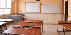 تصویر تجهیزات دبیرستان‌های ساوجبلاغ کافی نیست