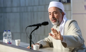 تصویر جامعه اسلامی باید درپرتو وحدت جهادگونه حرکت کند