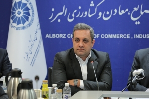 تصویر دولت سیاست تعهد ارزی صادرات بخش خصوصی را بازنگری کند