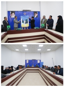 تصویر رونمایی از کتاب"گنجینة النبی" در اداره کل فرهنگ و ارشاد اسلامی استان البرز