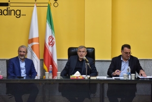 تصویر حمایت از جوانان نخبه و مجموعه های دانش بنیان از مهمترین برنامه های استان است