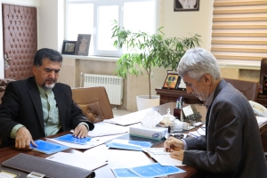 تصویر تفاهم نامه ساخت دو باب مدرسه در ماهدشت و محمدشهر امضا شد