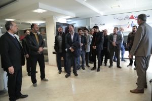 تصویر بازدید اندیشه‌ورزان بسیجی از نمایشگاه دائمی توانمندی‌های تولیدی و صنعتی اتاق بازرگانی البرز