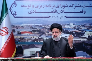 تصویر تصدی دولت در حوزه های اقتصادی جوابگو نیست