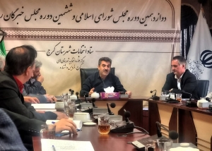 تصویر توزیع مرغ و گوشت تنظیم بازاری آستانه شب یلدا در مناطق کم برخوردار کرج