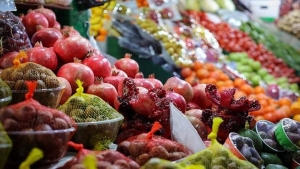 تصویر اعزام ۲۰ تیم بازرسی برای نظارت بر بازار شب یلدا در البرز