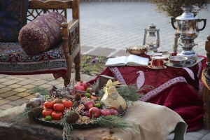 تصویر ۲۰ سفره یلدایی در جشنواره شب چله و انار کرج پهن شد