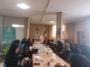 تصویر نشست کتابخوان «مکتب سلیمانی » در شهرستان ساوجبلاغ