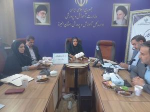 تصویر اجرای طرح "اندیشه رضوی، کاغذهای ماندگار" در آموزش و پرورش استان البرز