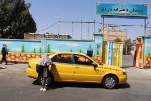 تصویر ناوگان تاکسیرانی در اختیار سرویس مدارس قرار می گیرد