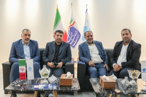 تصویر نشست مشترک اعضای هیات مدیره منطقه ویژه اقتصادی وفرودگاه بین المللی پیام با مدیران سازمان منطقه آزاد کیش