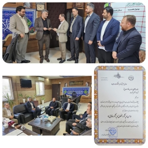 تصویر تجلیل مدیر جهاد کشاورزی ساوجبلاغ از شهردار کوهسار