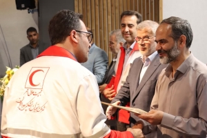 تصویر تقویت تولید، راهکار اصلی مقابله با مشکلات اقتصادی است