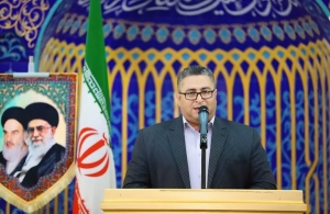 تصویر تلاوت نورانی استاد مهدی فلاح نژاد مصلی نماز جمعه شهر مهستان استان البرز