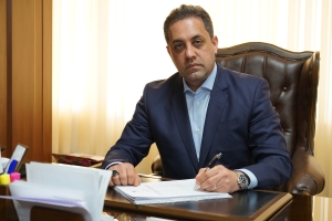 تصویر روز ملی صنعت‌ومعدن؛ بزرگداشت قهرمانان جبهه اقتصاد است
