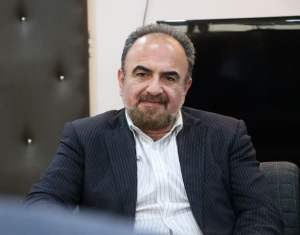تصویر با مردم بودن رمز موفقیت مدیریت شهری است