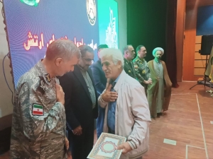 تصویر اجلاسیه شهدای ارتش جمهوری اسلامی ایران در فردیس برگزار شد