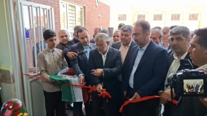 تصویر افتتاح مدرسه خیّری مشارکتی زنده یاد"  حسین زمانی فروشانی در روستای قاسم آباد