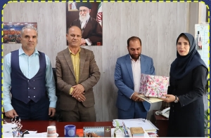 تصویر قدردانی از مدیر مدرسه استثنایی فاطمه‌الزهرا (س) محمدشهر