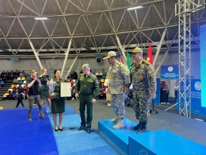 تصویر نایب قهرمانی تیم ملی کشتی پایوران نیروهای مسلح در جام وزارت دفاع روسیه