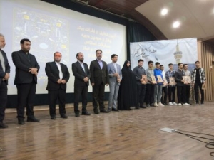 تصویر ۴۳۶ دانش آموز و فرهنگی منتخب قرآنی در البرز تجلیل شدند