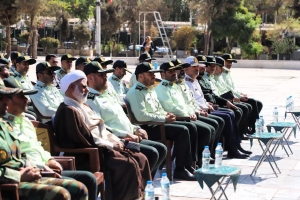 تصویر آئین غبارروبی و عطرافشانی مزار مطهر شهدا