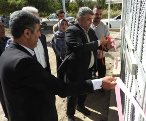 تصویر بهره‌برداری از دکل‌های آنتن‌دهی تلفن همراه در روستاهای احمدآباد و قاسم‌آباد آقا