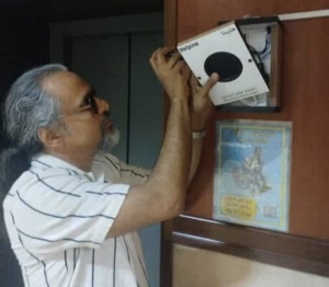 تصویر اختراع نرم افزار ویژه معلولان در البرز ؛ روشندلان دست به کار شدند