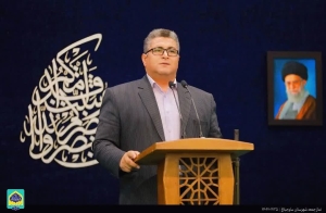 تصویر تلاوت استاد مهدی فلاح نژاد،قاری آستان قدس رضوی در مصلی نماز جمعه ساوجبلاغ