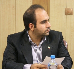 تصویر تراکم صنفی از عوامل اصلی ترافیکی بلوار موذن است