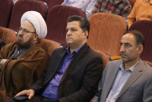 تصویر جوانان و نخبگان سرمایه‌ و امید خط مقدم مقابله با جنگ نرم دشمن هستند