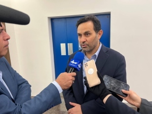 تصویر بازدید و افتتاح 8 واحد و طرح بزرگ صنعتی در البرز