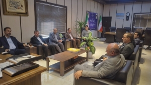 تصویر توسعه فضاهای آموزشی و تربیتی در اشتهارد نیاز به مشارکت دارد