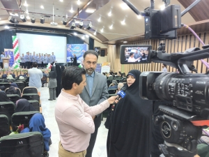 تصویر مراسم تجلیل از دانش آموزان ممتاز مدارس شاهد استان البرز برگزار شد