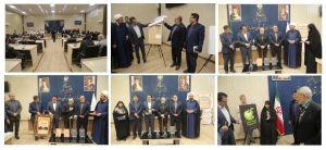 تصویر آیین بزرگداشت چهلمین سالروز تأسیس شورای فرهنگ عمومی کشور، در چهارباغ استان البرز، برگزار شد