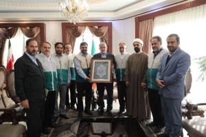 تصویر خادمیاران رضوی پرچم‌داران ترویج فرهنگ دینی در جامعه هستند