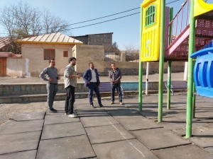 تصویر بازدید شهردار طالقان از پارک‌های سطح شهر