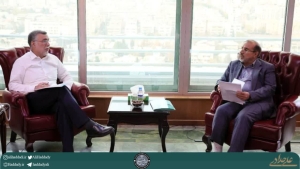 تصویر پرونده مطالبات درمانی و بهداشتی شهرستان‌های غرب البرز روی میز وزیر بهداشت قرار گرفت