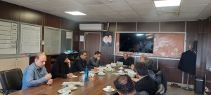 تصویر تأکید معاون شهرسازی بر بازنگری فرآیندها و تدوین نقشه‌راه بودجه سال آینده