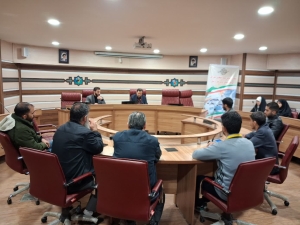 تصویر برای عبور از مشکلات، نیازمند خلاقیت و تصمیم‌های شجاعانه‌ایم