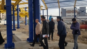 تصویر روند احداث ساختمان های اداری شهرداری فردیس زیر ذره‌بین شهردار قرار گرفت