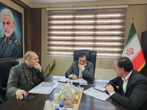 تصویر تاکید فرماندار نظرآباد بر نقش مؤثر معتمدین محلی در ایجاد فضای انتخاباتی پرنشاط