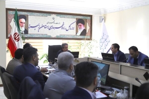 تصویر برگزاری نشست بررسی وضعیت تحویل و تحول اراضی ملی در استان البرز